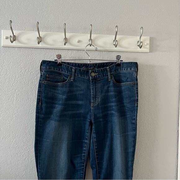 Eddie Bauer Slightly Curvy Jeans - Picture 2 of 7